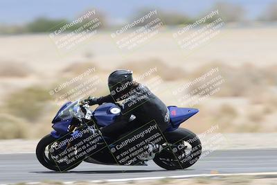 media/May-05-2025-Moto Forza (Mon) [[3c1838c5e5]]/2-B Group/Session 3 (Panning Test Turn 14 Inside)/